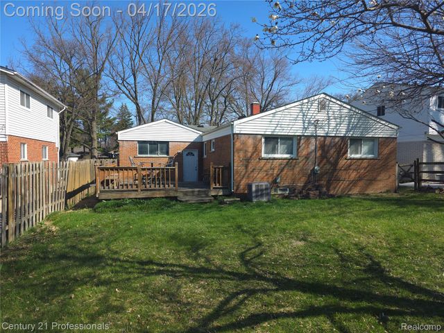 406 Woodlawn Avenue, Royal Oak Charter Township, MI 48073