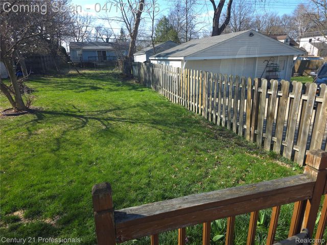 406 Woodlawn Avenue, Royal Oak Charter Township, MI 48073