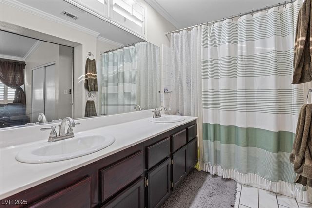 5862 Trailblazer Drive, North Las Vegas, NV 89031