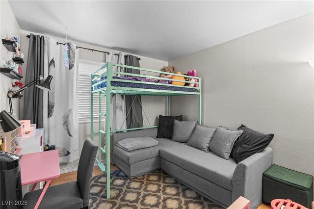 5862 Trailblazer Drive, North Las Vegas, NV 89031