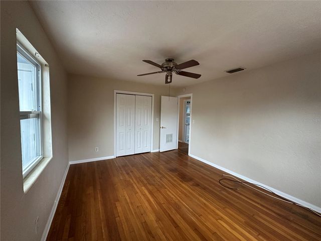 4526 6TH AVENUE N, St Petersburg, FL 33713