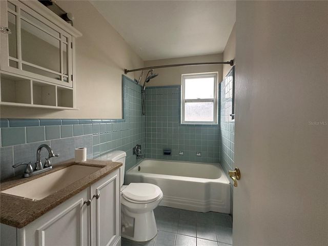 4526 6TH AVENUE N, St Petersburg, FL 33713