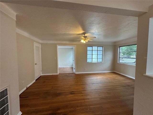 4526 6TH AVENUE N, St Petersburg, FL 33713