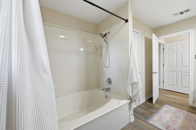 2701 Hulen Street, Burleson, TX 76028