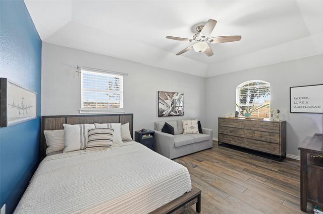 2701 Hulen Street, Burleson, TX 76028