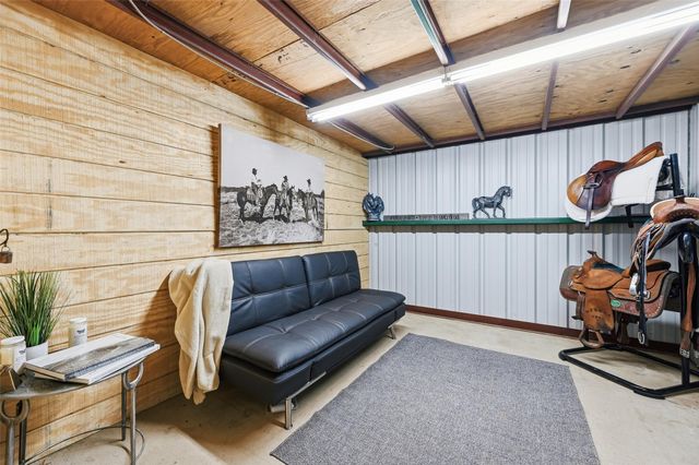 2701 Hulen Street, Burleson, TX 76028