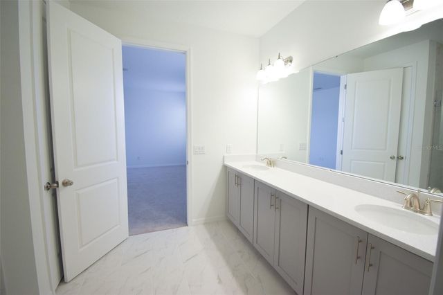 2370 LANCASHIRE STREET, Davenport, FL 33896