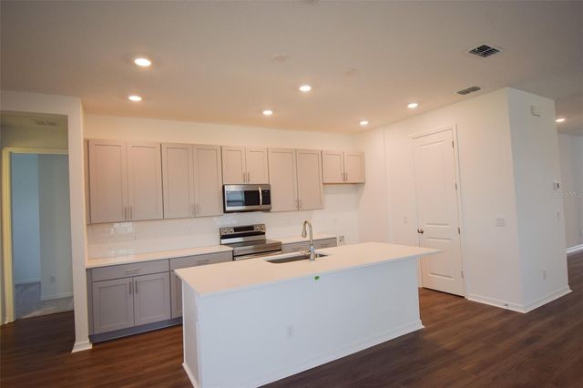 2370 LANCASHIRE STREET, Davenport, FL 33896