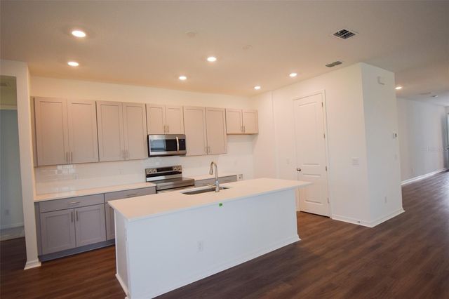 2370 LANCASHIRE STREET, Davenport, FL 33896