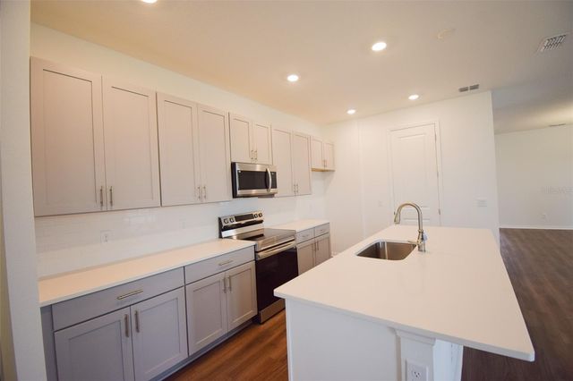 2370 LANCASHIRE STREET, Davenport, FL 33896