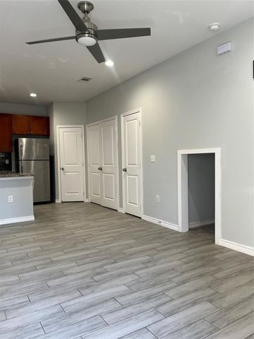 10978 Maywood Street, Willis, TX 77318