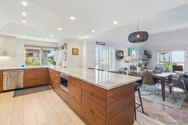 1759 Sky Loft Lane, Encinitas, CA 92024