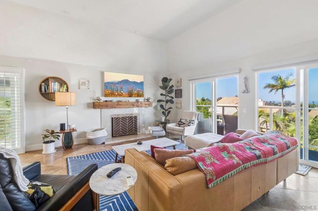 1759 Sky Loft Lane, Encinitas, CA 92024