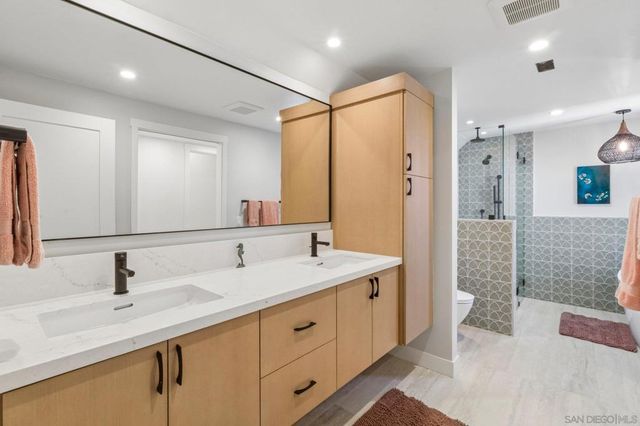 1759 Sky Loft Lane, Encinitas, CA 92024