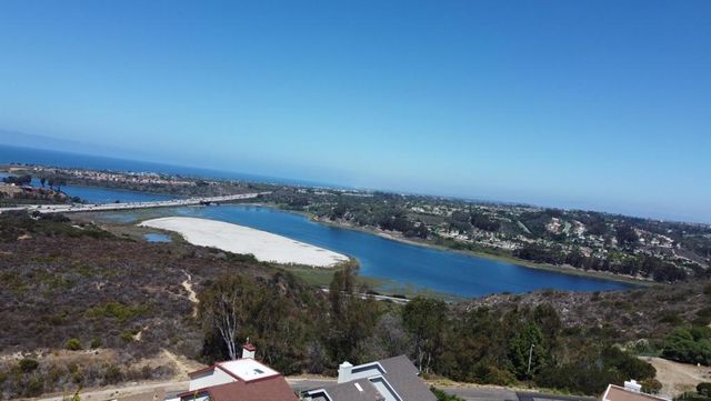 1759 Sky Loft Lane, Encinitas, CA 92024