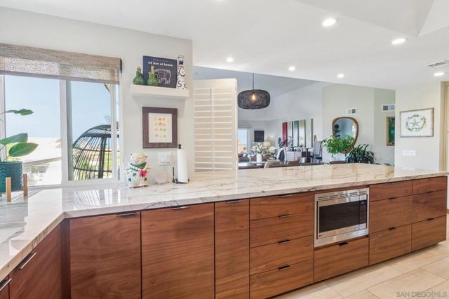 1759 Sky Loft Lane, Encinitas, CA 92024