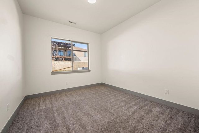 581 W Indian Creek Dr Unit 2, Grand Junction, CO 81501