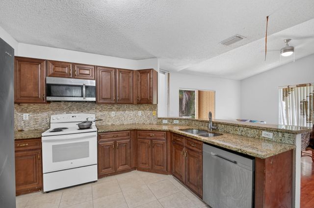 8332 Bermuda Sound Way, Boynton Beach, FL 33436