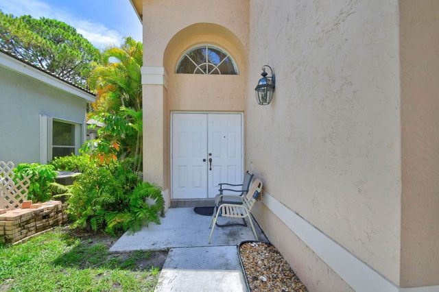 8332 Bermuda Sound Way, Boynton Beach, FL 33436