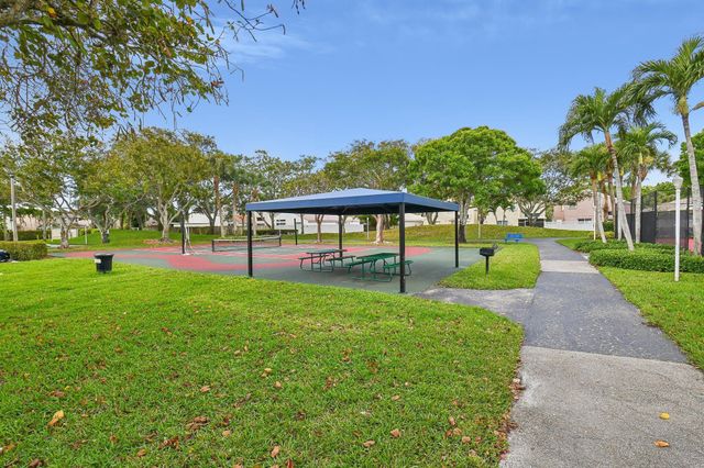 8332 Bermuda Sound Way, Boynton Beach, FL 33436