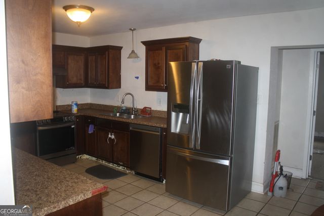 304 Laurie Lane, Warner Robins, GA 31088