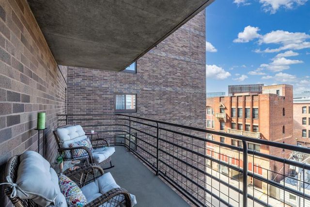 26 10th St W 610, Saint Paul, MN 55102