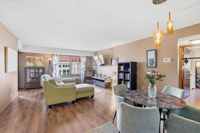 26 10th St W 610, Saint Paul, MN 55102