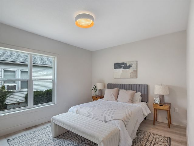 200 E Granger Avenue, Des Moines, IA 50315