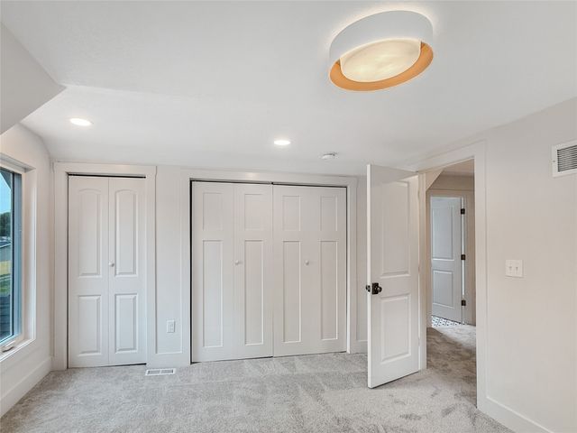 200 E Granger Avenue, Des Moines, IA 50315