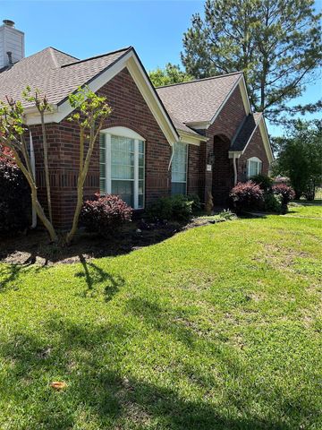 18419 Autumn Park Dr, Houston, TX 77084