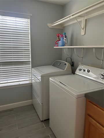 18419 Autumn Park Dr, Houston, TX 77084