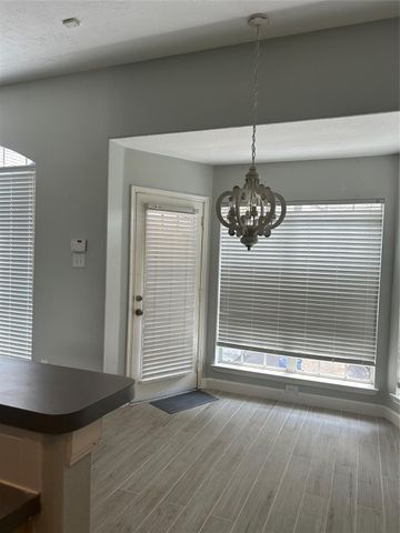 18419 Autumn Park Dr, Houston, TX 77084