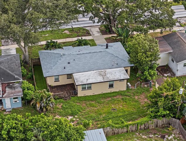 1542 LAKEVIEW ROAD, Clearwater, FL 33756