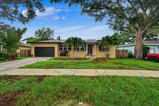 1542 LAKEVIEW ROAD, Clearwater, FL 33756