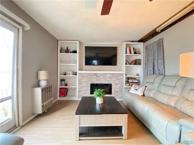 15 Linwood Avenue, North Tonawanda, NY 14120