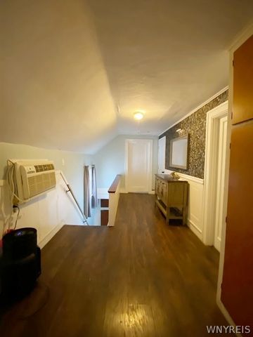 15 Linwood Avenue, North Tonawanda, NY 14120