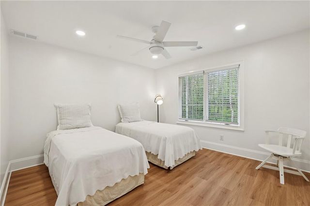 8025 River Circle, Sandy Springs, GA 30350