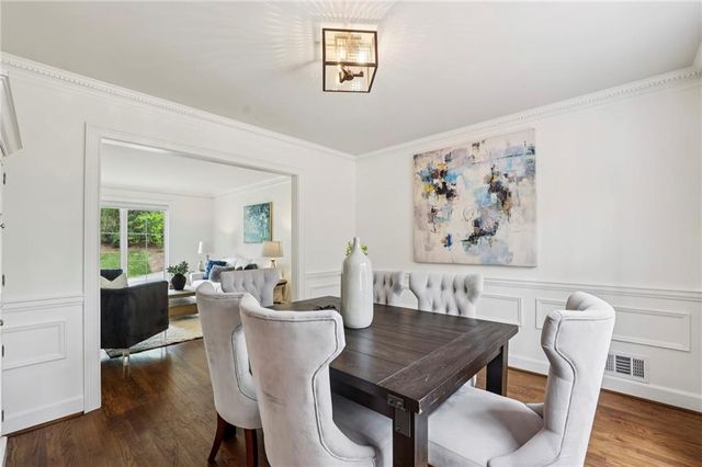 8025 River Circle, Sandy Springs, GA 30350