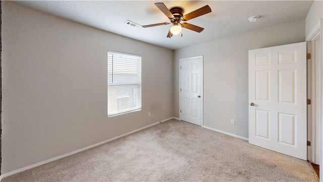 1170 S Kingfisher Lane, Fayetteville, AR 72701