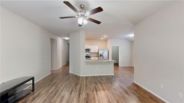 1170 S Kingfisher Lane, Fayetteville, AR 72701