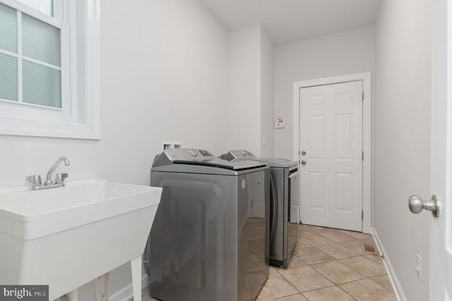 16380 RUSTY RUDDER DR, Woodbridge, VA 22191