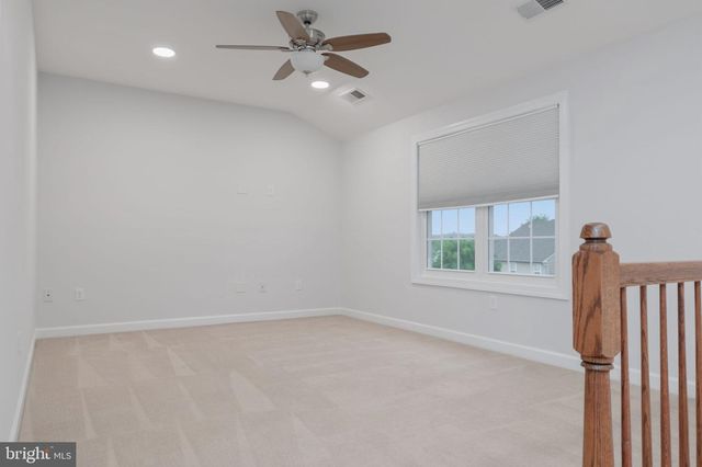 16380 RUSTY RUDDER DR, Woodbridge, VA 22191