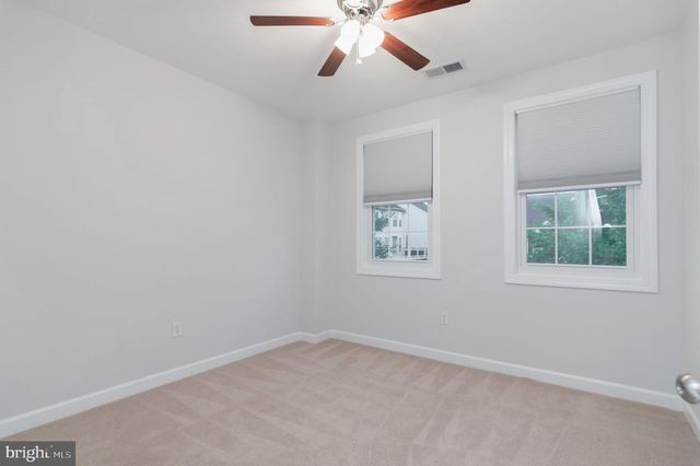 16380 RUSTY RUDDER DR, Woodbridge, VA 22191