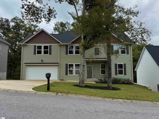 711 Rockcliff Street, Greenville, SC 29617