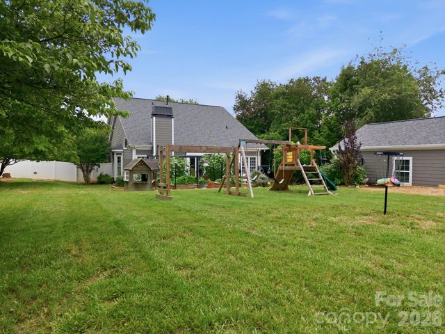 19147 Brookgreen Garden Place, Cornelius, NC 28031