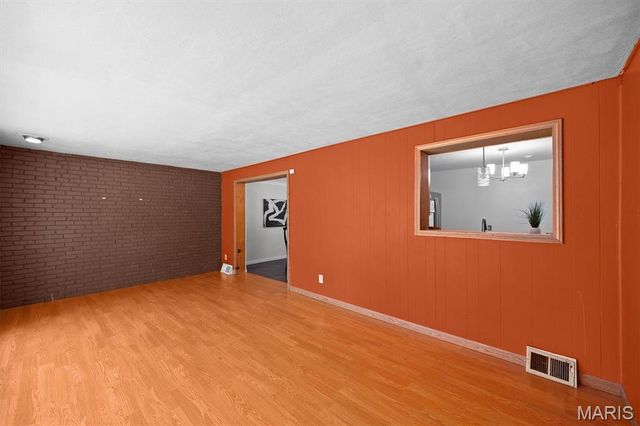 4205 S Park Drive, Belleville, IL 62226