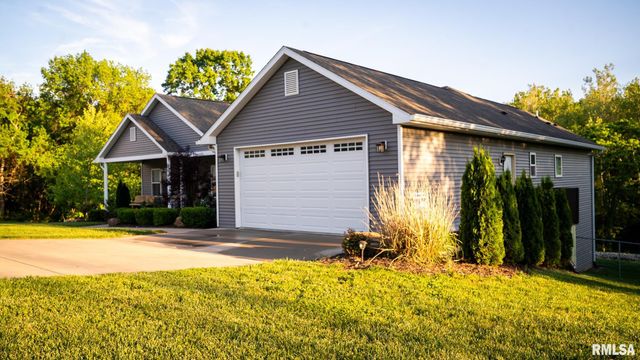 514 S Barn Hollow Drive, Athens, IL 62613