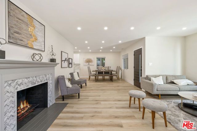 2936 S Bentley Avenue, Los Angeles, CA 90064