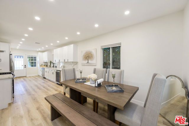 2936 S Bentley Avenue, Los Angeles, CA 90064