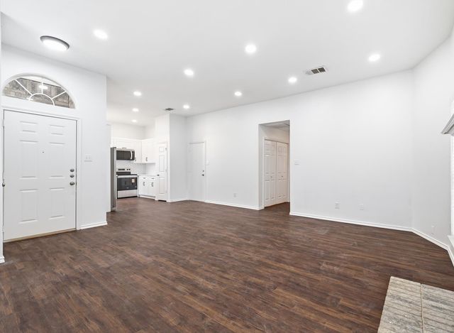 153 Summerhill Drive, Rockwall, TX 75032